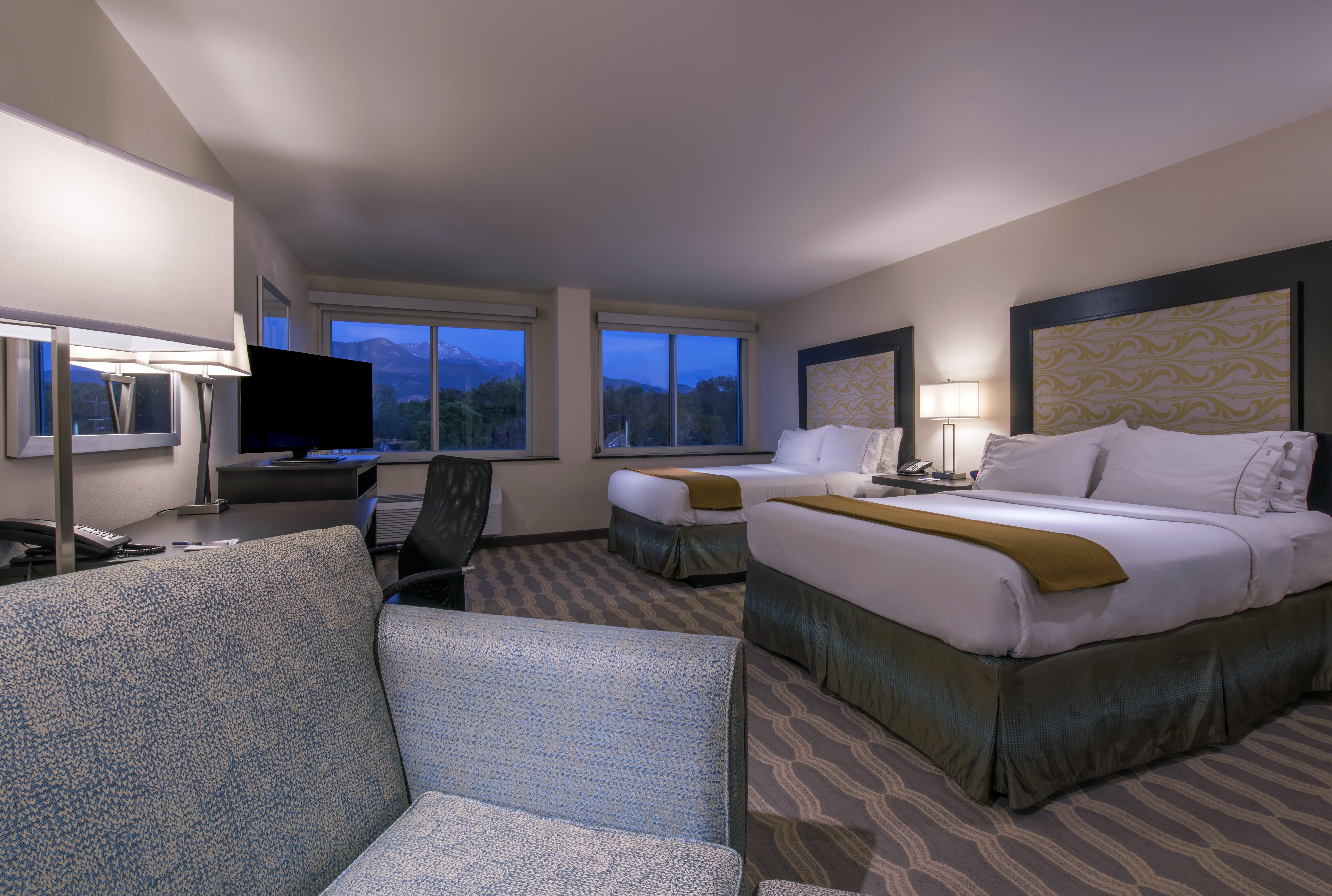 Holiday Inn Express & Suites Colorado Springs Central By Ihg Zewnętrze zdjęcie