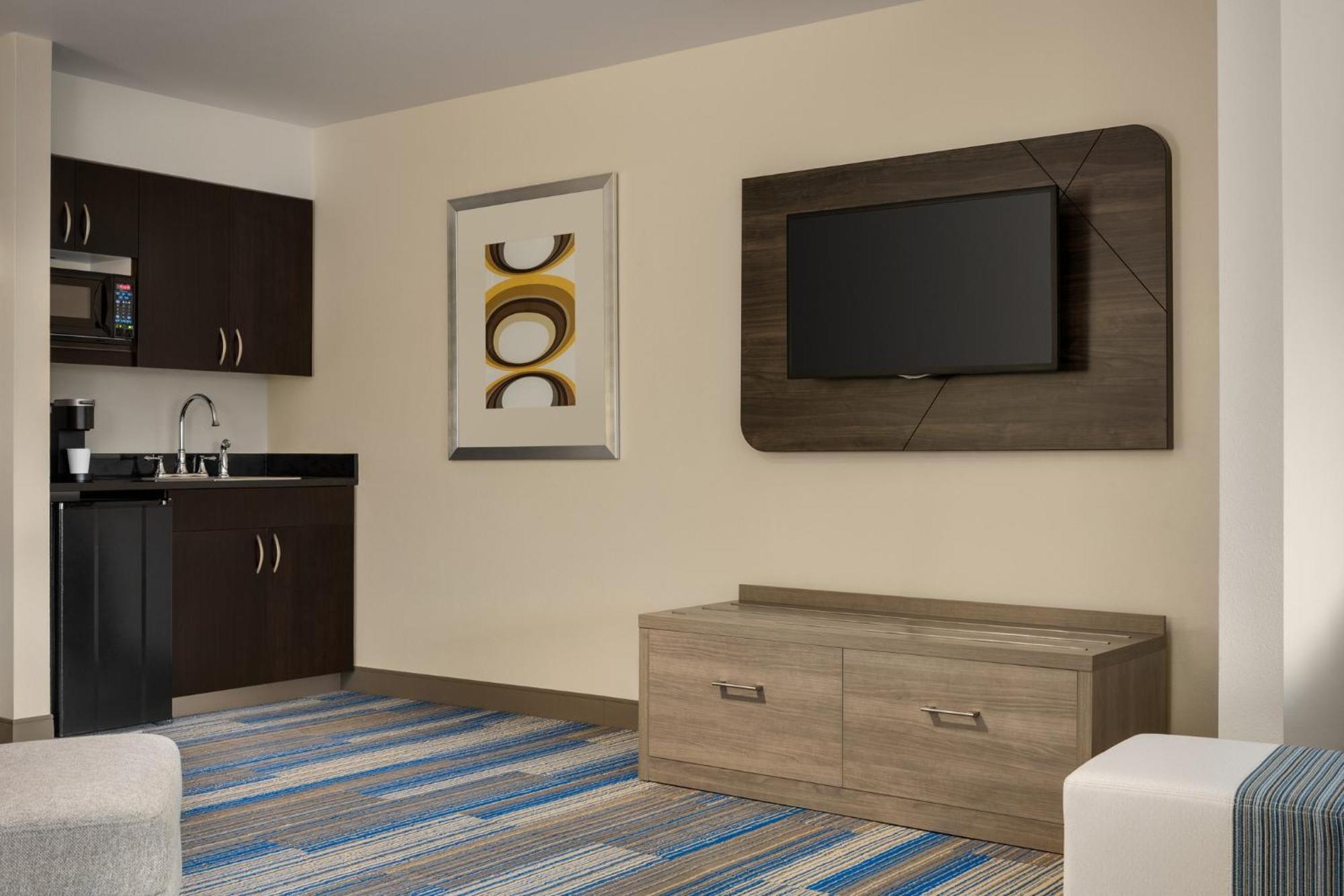 Holiday Inn Express & Suites Colorado Springs Central By Ihg Zewnętrze zdjęcie