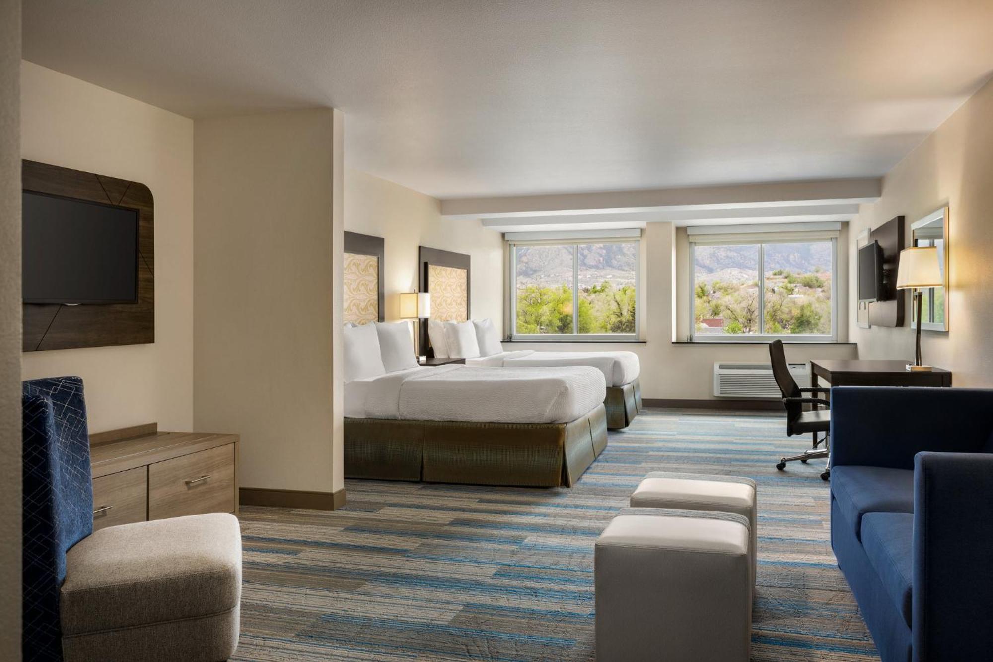 Holiday Inn Express & Suites Colorado Springs Central By Ihg Zewnętrze zdjęcie