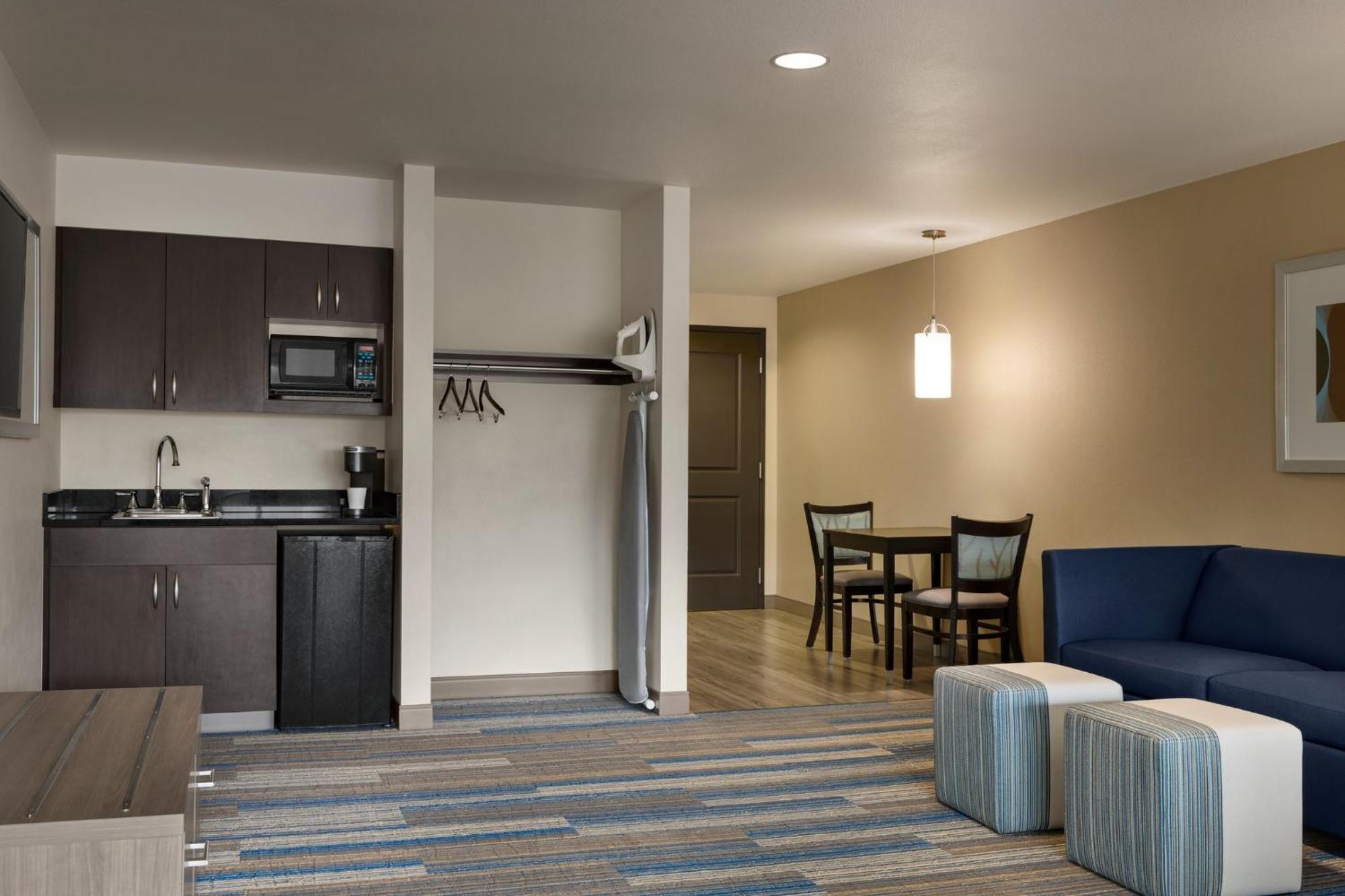 Holiday Inn Express & Suites Colorado Springs Central By Ihg Zewnętrze zdjęcie