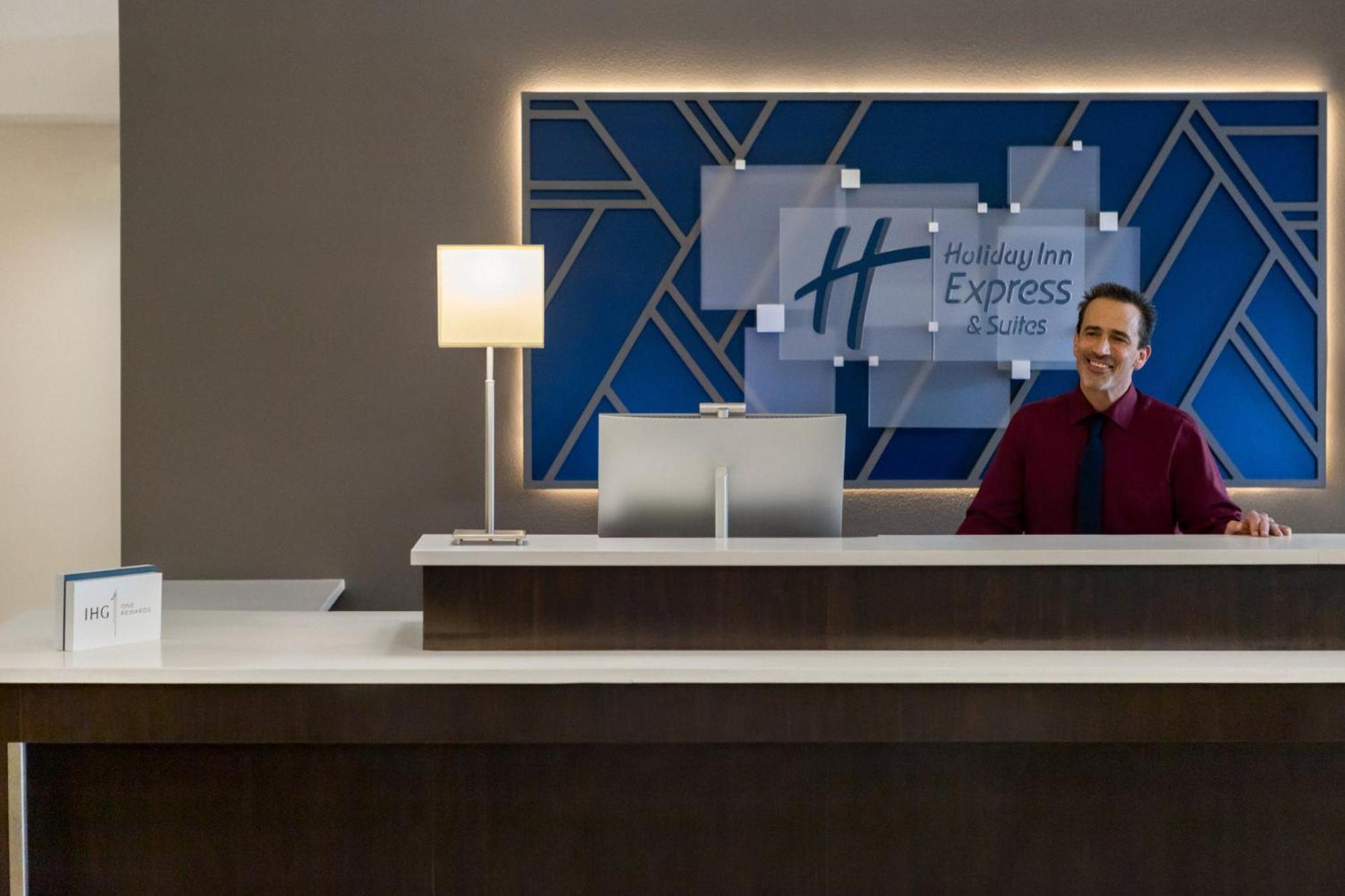 Holiday Inn Express & Suites Colorado Springs Central By Ihg Zewnętrze zdjęcie