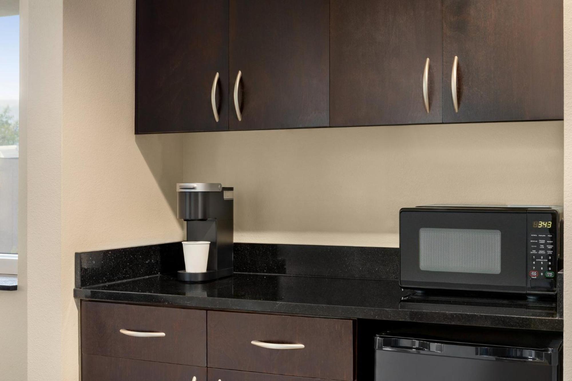 Holiday Inn Express & Suites Colorado Springs Central By Ihg Zewnętrze zdjęcie